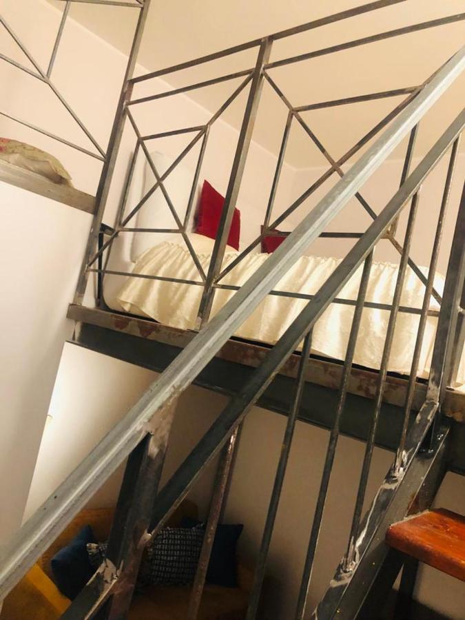 Charme Holidays Trastevere 3 روما المظهر الخارجي الصورة