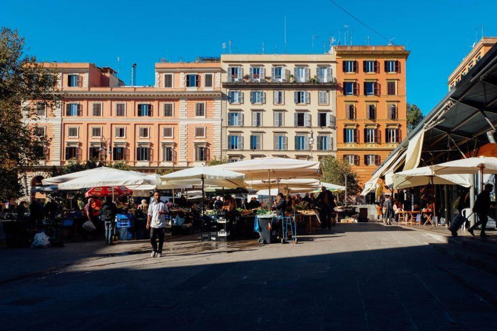 Charme Holidays Trastevere 3 روما المظهر الخارجي الصورة